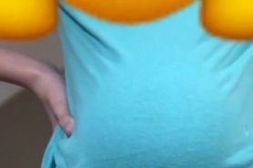 SEXY THICK PREGNANT GIRL TWERKS AND SHOWS PUSSY ON TIKTOK