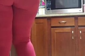 girl cleans stuff with huge ass showing