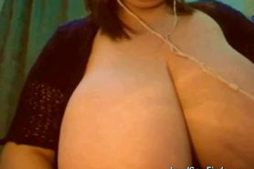 huge webcam milky tits