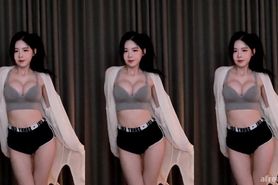 BJ?? Ham Jjing (Hyuna - Rollin') Sexy Dance