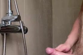 Sexy man masturbating big dick n the shower