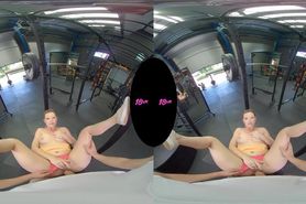 Anal Sexsercise Session In The Gym With Busty Teen Girlfriend Zazie Skymm