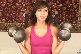 Nadia Reid - Sexy Workout