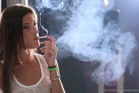The amazing Jessi smoking sexy
