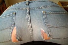 Giant Booty Rips Her Jeans