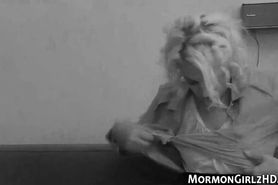 Mormon les webcam licking