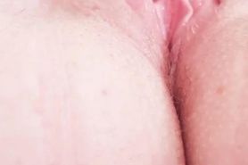 Close up clit rubbing