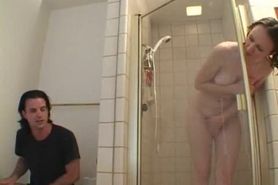 Hot fuck in the bathroom