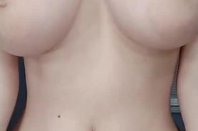 Huge big natural Boobs boobs showing off..