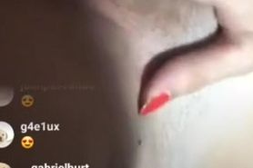 Girl fingering in a Instagram live