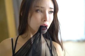 Chinese Model ??? Alice Zhou - Nude Shoot BTS Raw 02