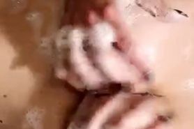 mw Naked_Shower_Show_aug_05_2018