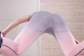 Workout Squats in Leggings and Naked – Facesitting POV  Era