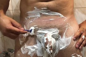 Guy shaves his hairy dick