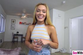 Teen stepsister Mylene Monroe takes selfies of her big bubble ass