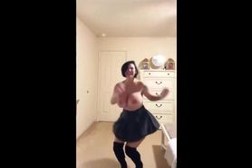 boob dance