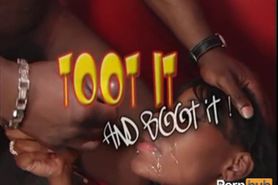 Toot It and Boot it! - Scene 1