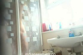 Hot Indian Girl Hidden Bathroom Nude Clip Scandal