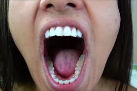 Yawning - video 1