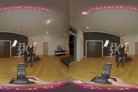 VRB TRANS Newbie Photo Model Gets Her Initiation VR Porn