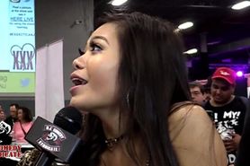 Vina Sky Interview - Comedians talk to Porn Star Vina Sky at Exxxotica 2018