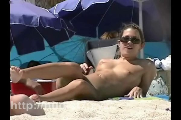 Crazy Nude Beach - Crazy exhibition of pussy on nude beach - TNAFlix Porn Videos