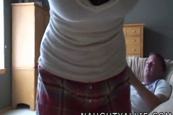 Naughty Allie Handjob - Naughty Allie Handjob - TNAFlix Porn Videos