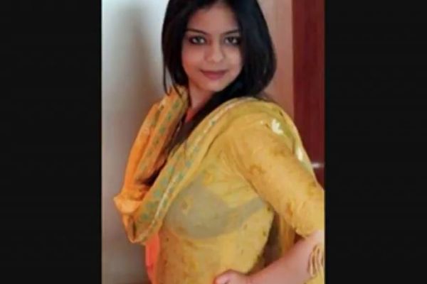 Pakistani Muslim Girls Porn - Hot Pakistani Girls talking about Muslim Paki Sex in Hindustani ...