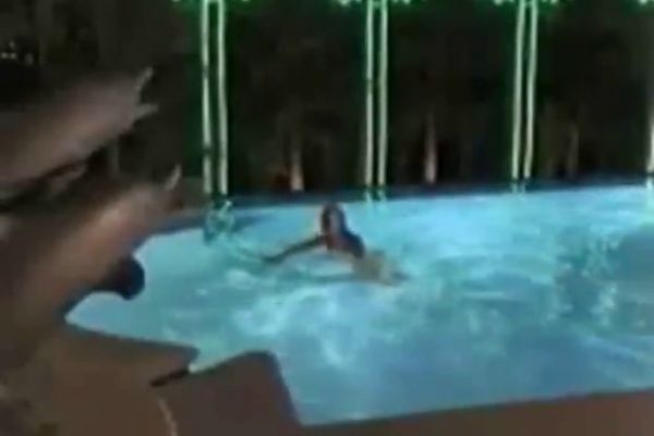 Water Orgasm Porn - Sex Pool Scene (Water Orgasm) - TNAFlix Porn Videos