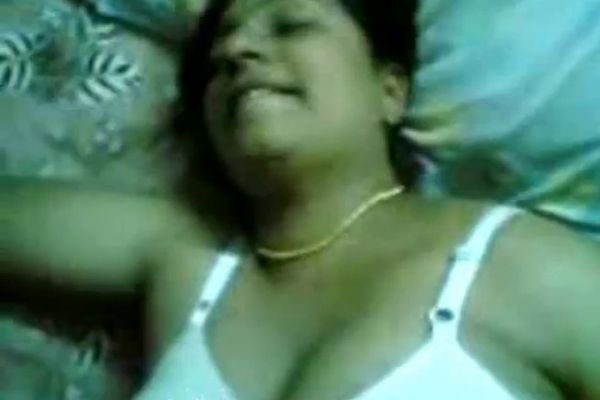 Unfaithful Wife Panty Fuck - Cheating MALLU wife in White Bra & Panty Doing Sex with ...