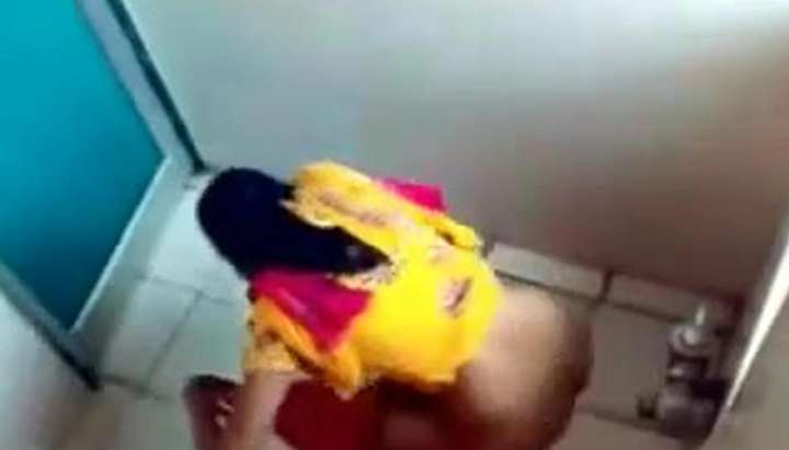 Bangla desi Dhaka Hostel Girls Hidden Cam in Toilet HQ TNAFlix Porn Videos