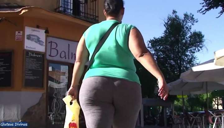 Ass Walking Porn - candid ass walking down the street TNAFlix Porn Videos