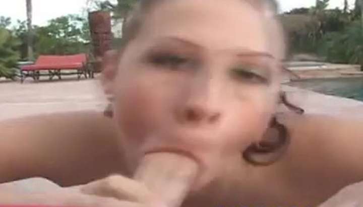 Busty Girlfriend Deepthroat - Busty Girl Outdoor Deep Throat Bj (Gianna Michaels, Gianna Nicole) Porn  Video - Tnaflix.com