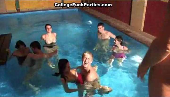 Pool Group Porn - COLLEGE FUCK PARTIES - Wild group fucking in the pool Porn Video -  Tnaflix.com