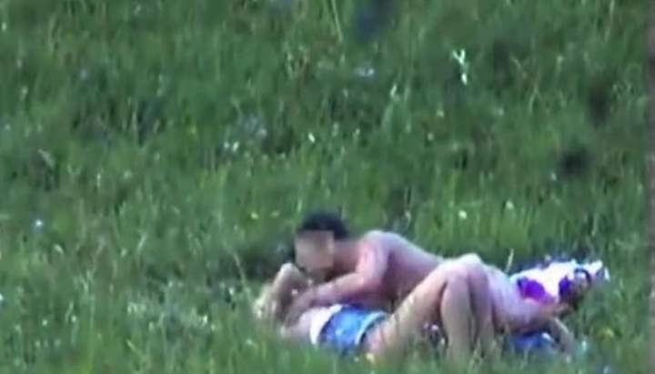 Caught Outside - Caught while fucking outside Porn Video - Tnaflix.com