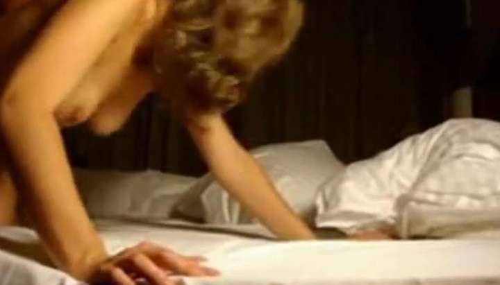 Amateur Couple Hard Fuck - Amateur Couple Hard Fucks On Bed TNAFlix Porn Videos