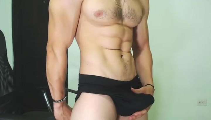 dmitry muscle1 - Tnaflix.com