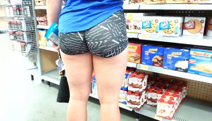 Booty Spandex Shorts Porn - Amazing teen in tight spandex shorts at the store Porn Video - Tnaflix.com