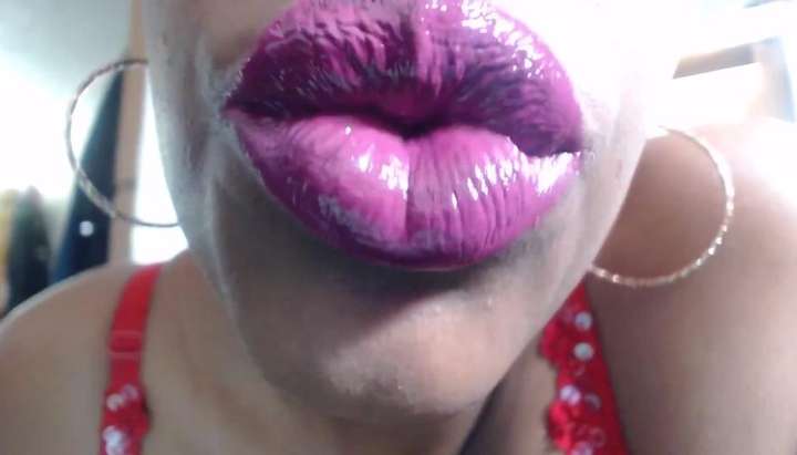 Cum On Ebony Lips - Ebony chick moaning asmr big lips - Tnaflix.com