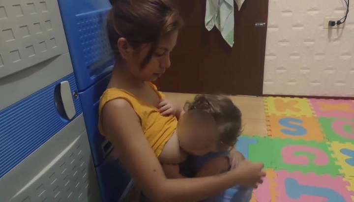Slim Body Young Filipina Mom With Nice Big Boobs Breastfeeding Her Baby  (Big Tits) - Tnaflix.com