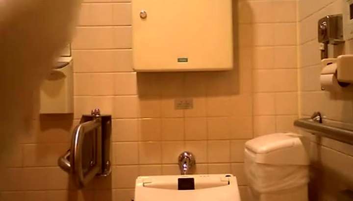 Asian Toilet Pee - Asian woman caught in public toilet peeing TNAFlix Porn Videos