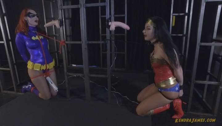 720px x 411px - LT20] Kendra James Wonder Woman and Batgirl SUCK IT TNAFlix Porn Videos