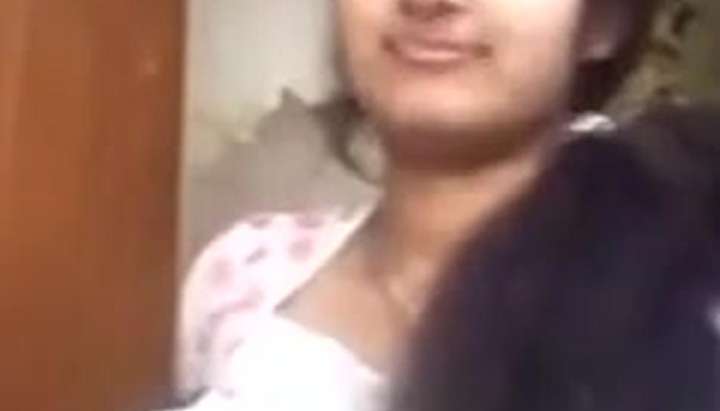 720px x 411px - indian cute chubby teen showed boobs on webcame Porn Video - Tnaflix.com