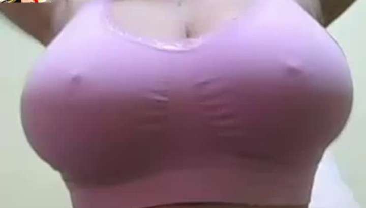 Big Boobs Show - Huge boobs girl amazing show TNAFlix Porn Videos