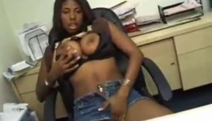 Ebony Bitch Sex - Amateur office sex with ebony bitch - video 1 TNAFlix Porn Videos