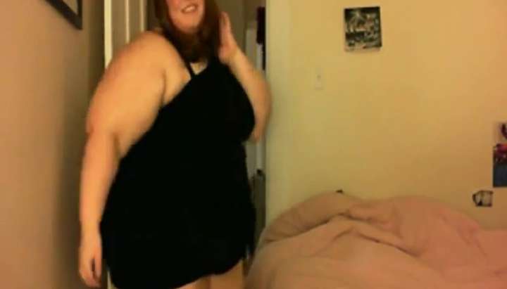 720px x 411px - Fat bbw teen strips in her bedroom on webcam TNAFlix Porn Videos