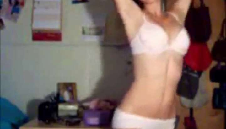 Carina - Cute Teen Webcam Striptease - Tnaflix.com