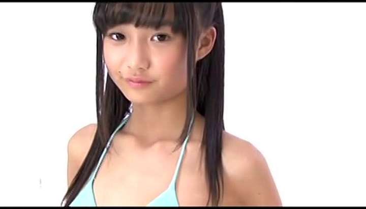 Japanese Posing - Cute Japanese Teen posing little slut - Tnaflix.com