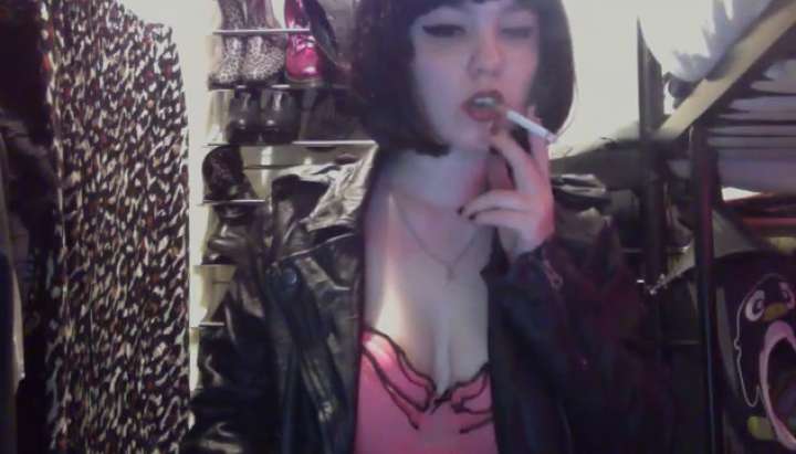 Cute Girl in Leather Jacket Smoking TNAFlix Porn Videos