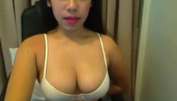 Undressing Asian Girl - Asian girl undressing in front of webcam - Tnaflix.com